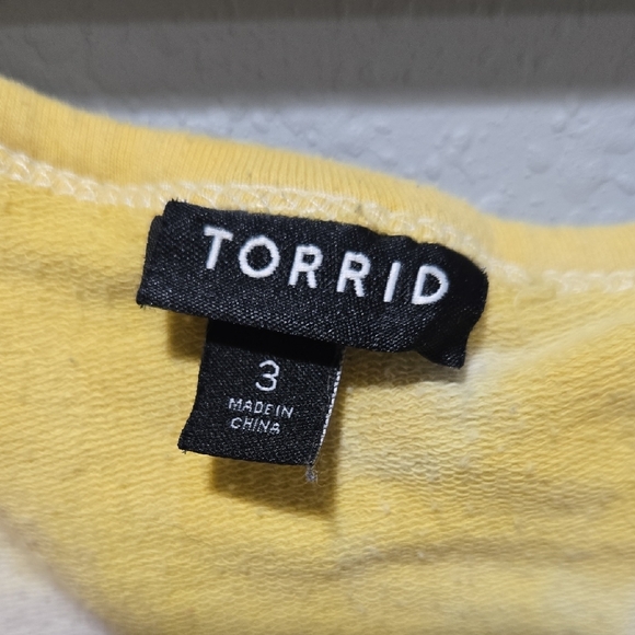 NaNa Vibrant Tie-Dye Women's Blouse - Picture 2 of 8